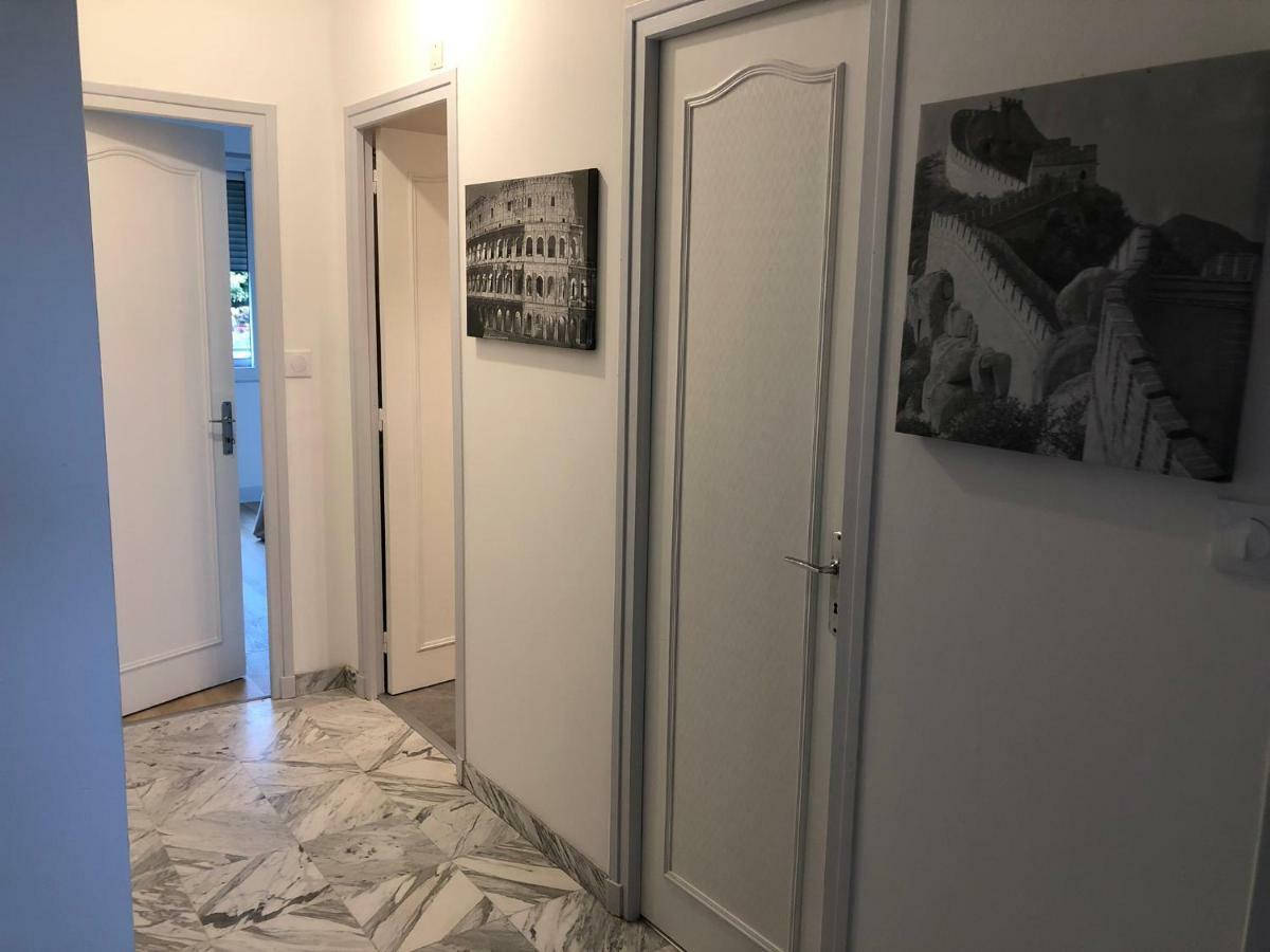 D'helene Apartment